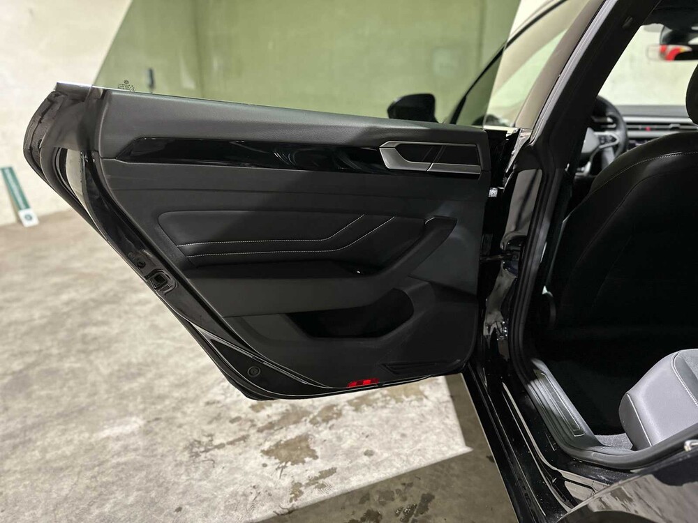 Volkswagen Arteon Shooting Brake 1.4 eHybrid 160kW 6-DSG R-Line Business+ 218pk 2022 (Origineel-NL+1e eigenaar), P-946-TG
