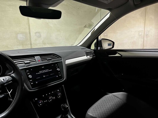 Volkswagen Tiguan 1.5 TSI Comfortline Business 131pk 2019 (Origineel-NL + 1e Eigenaar), G-706-KF