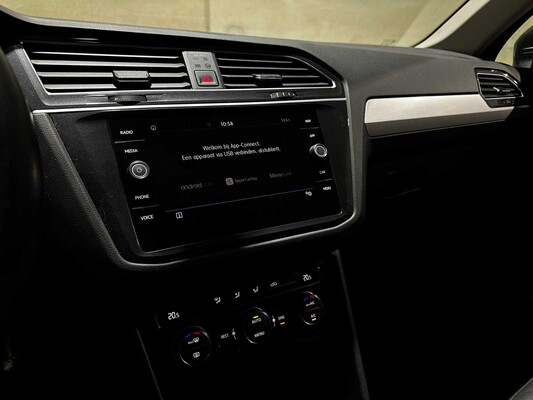 Volkswagen Tiguan 1.5 TSI Comfortline Business 131pk 2019 (Origineel-NL + 1e Eigenaar), G-706-KF