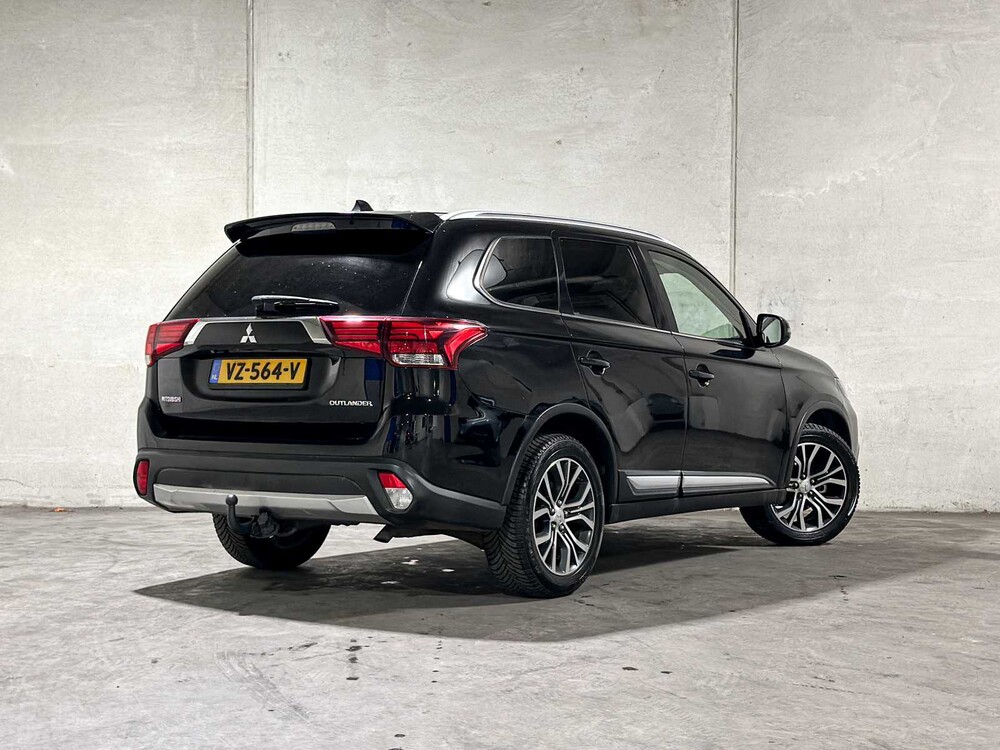 Mitsubishi Outlander 150pk 2016 (Origineel-NL), VZ-564-V