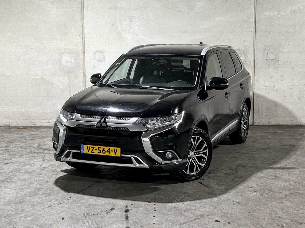 Mitsubishi Outlander 150pk 2016 (Origineel-NL), VZ-564-V