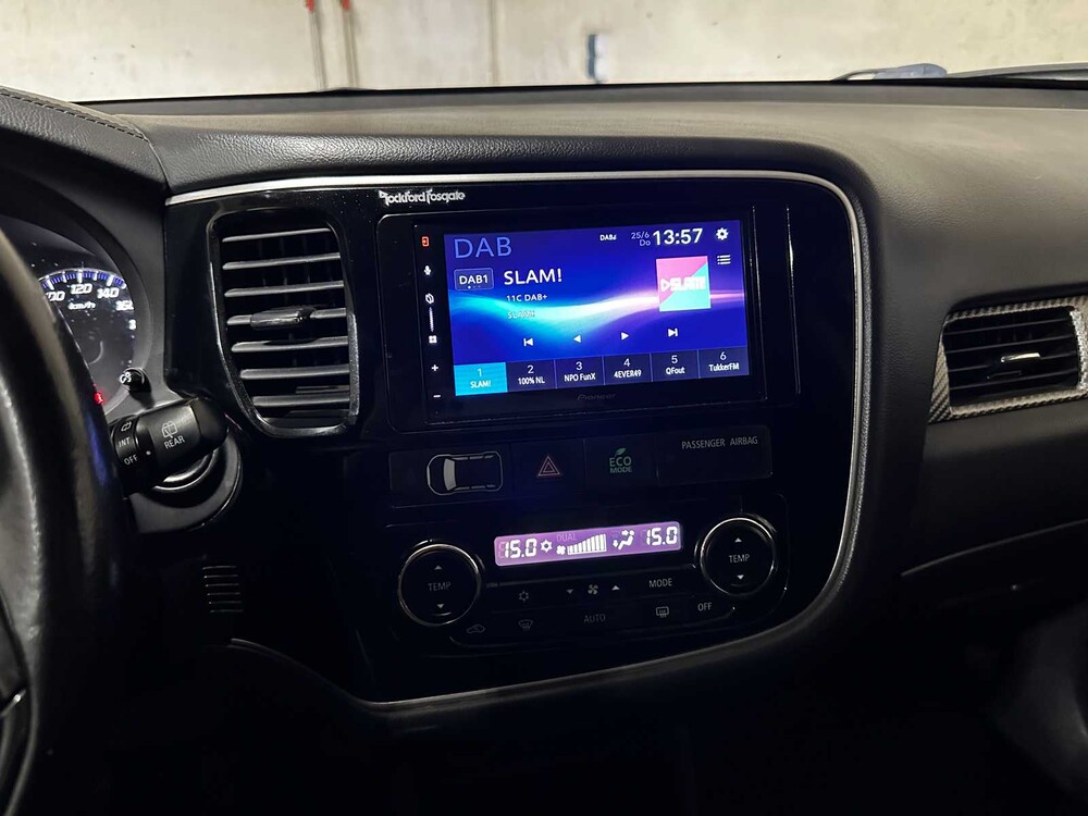 Mitsubishi Outlander 150pk 2016 (Origineel-NL), VZ-564-V