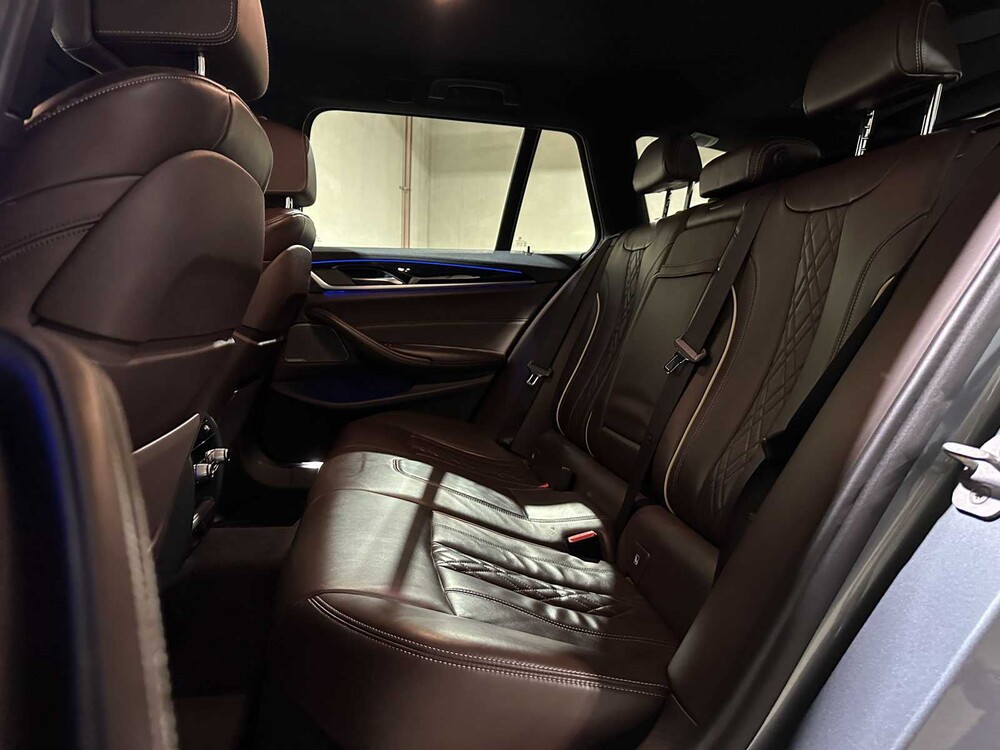 BMW 520i Touring High Executive 5-serie 181pk 2018 (Origineel-NL), RX-455-V