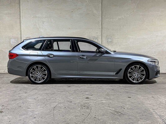 BMW 520i Touring High Executive 5-serie 181pk 2018 (Origineel-NL), RX-455-V