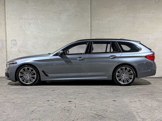 BMW 520i Touring High Executive 5-serie 181pk 2018 (Origineel-NL), RX-455-V