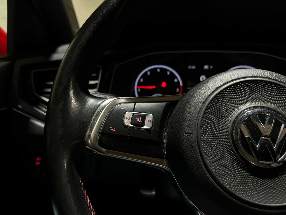 Volkswagen Polo GTI 2.0 TSI 200pk 2019, S-110-LZ
