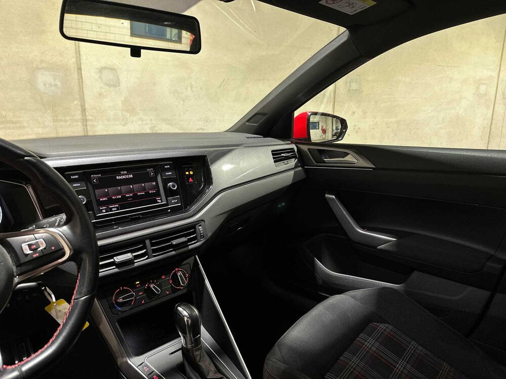 Volkswagen Polo GTI 2.0 TSI 200pk 2019, S-110-LZ
