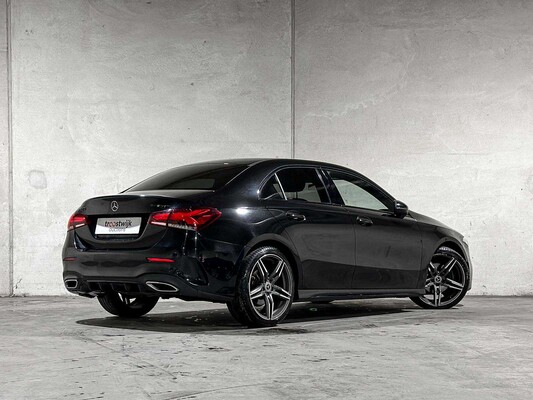 Mercedes-Benz A200 Business Solution AMG A-klasse 161pk 2020, J-049-DZ