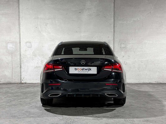 Mercedes-Benz A200 Business Solution AMG A-klasse 161pk 2020, J-049-DZ