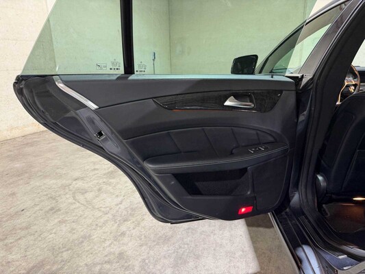 Mercedes-Benz CLS350 CDI 3.0 V6 CLS-klasse Shooting Brake AMG-Package 265pk 2013 (Origineel-NL), 9-KPZ-07