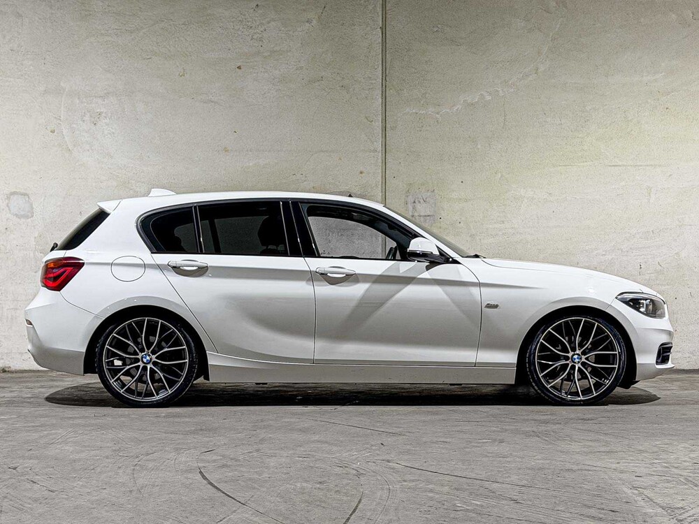 BMW 116i Edition Sport Line Shadow Executive 109pk 2018 (Origineel-NL) 1-serie, RL-823-R