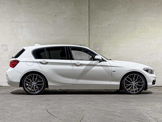 BMW 116i Edition Sport Line Shadow Executive 109pk 2018 (Origineel-NL) 1-serie, RL-823-R