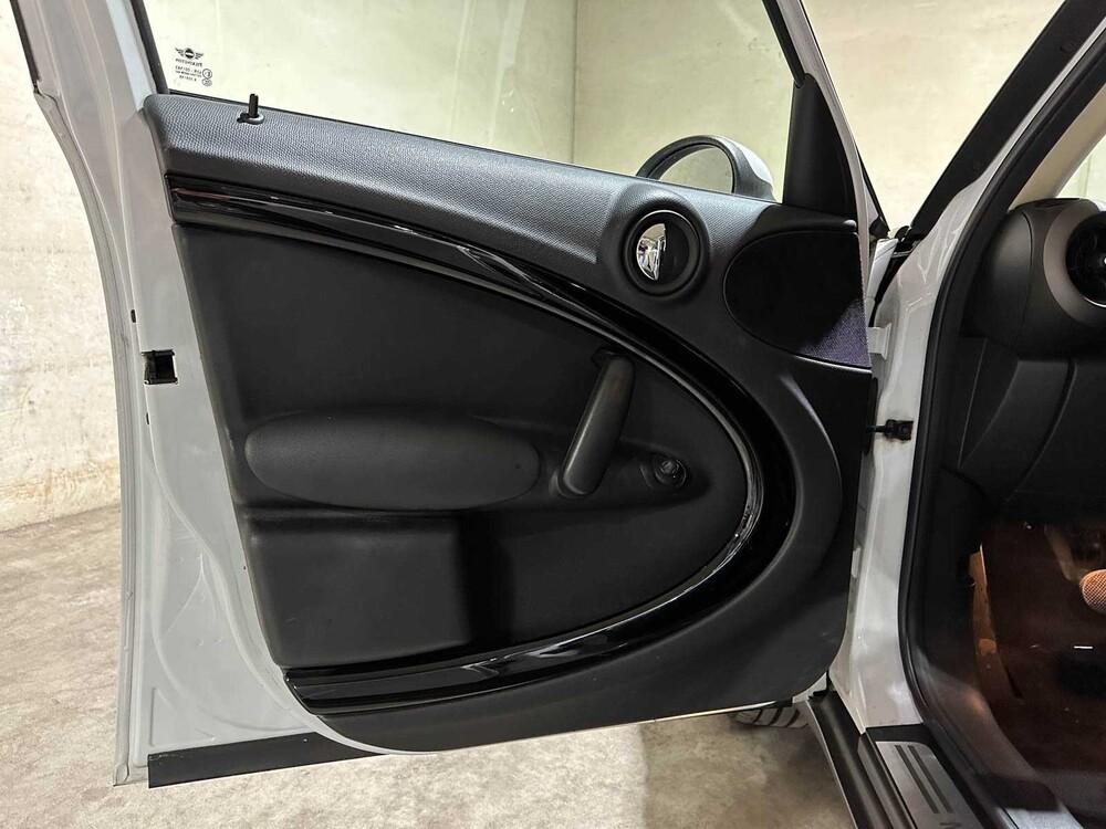 MINI Countryman 1.6 One Pepper Automaat ECC 98pk 2011 (Origineel-NL), 77-SGH-3