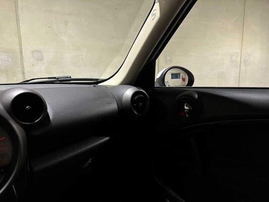 MINI Countryman 1.6 One Pepper Automaat ECC 98pk 2011 (Origineel-NL), 77-SGH-3