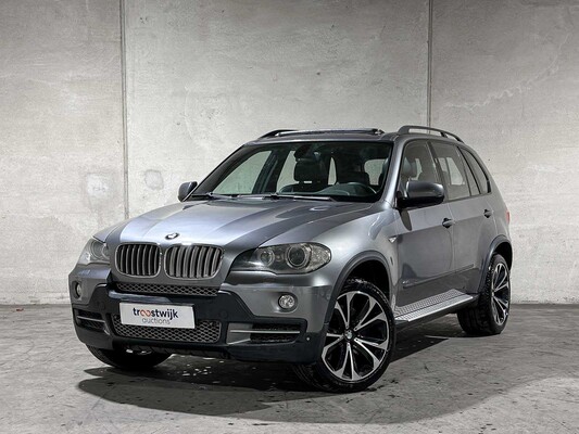 BMW X5 xDrive48i 4.8 V8 E70 355pk 2007, P-834-RB Youngtimer