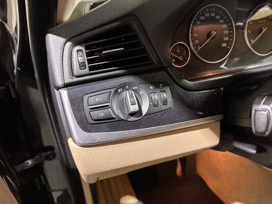 BMW 523i Touring High Executive 204pk 2010 5-serie F11, L-790-VL