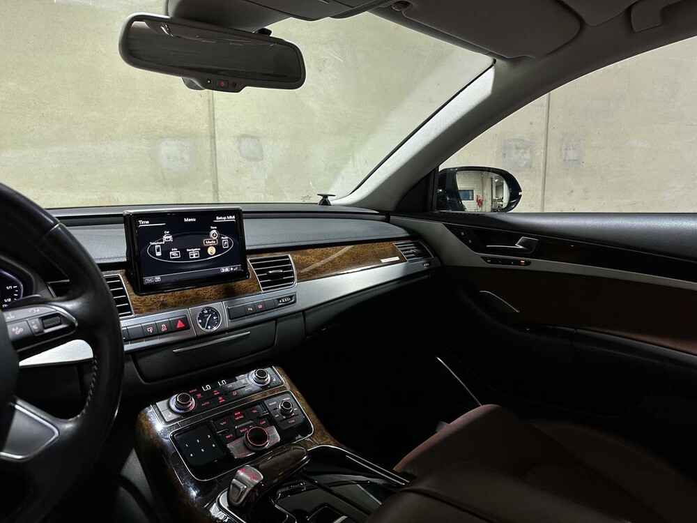 Audi A8 4.2 FSI V8 Quattro Pro Line+ 371pk 2010, 3-XRX-91 Youngtimer