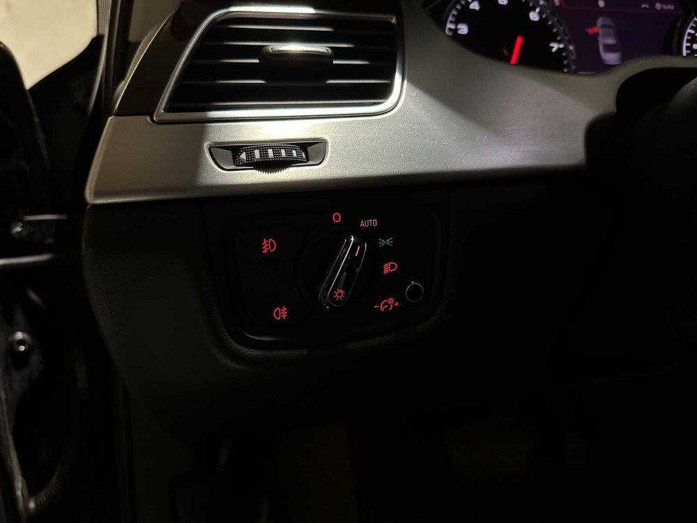 Audi A8 4.2 FSI V8 Quattro Pro Line+ 371pk 2010, 3-XRX-91 Youngtimer