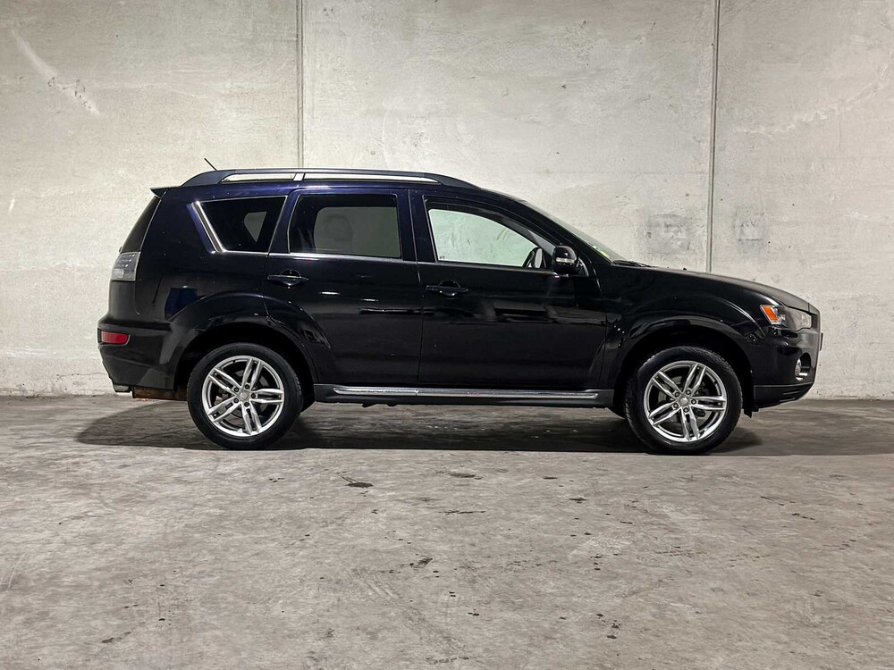 Mitsubishi Outlander 2.0 Intro Edition 147pk 2010 (Origineel-NL) Automaat, 43-NTH-8