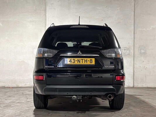Mitsubishi Outlander 2.0 Intro Edition 147pk 2010 (Origineel-NL) Automaat, 43-NTH-8
