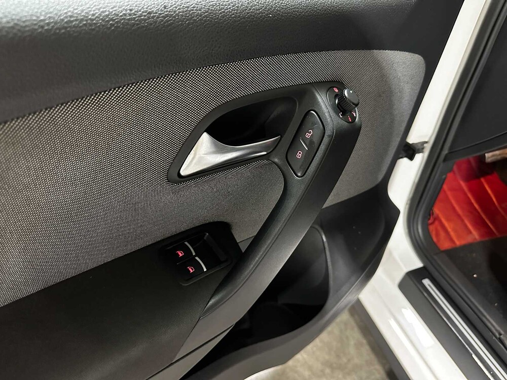 Volkswagen Polo GTI 1.4 TSI 180pk 2011 Automaat, JTL-90-X