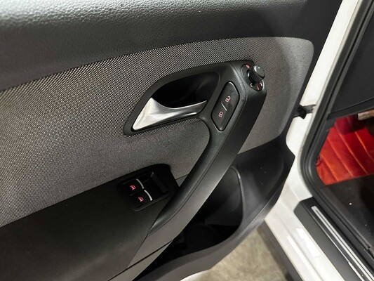 Volkswagen Polo GTI 1.4 TSI 180pk 2011 Automaat, JTL-90-X