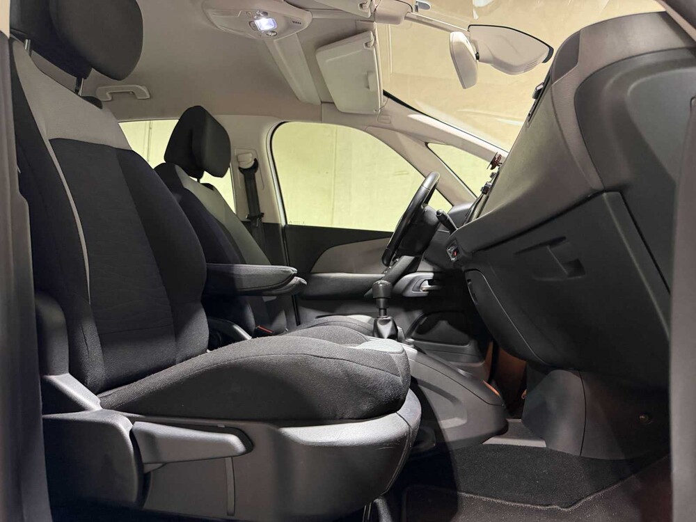Citroen - C4 Picasso - 1.2 PureTech Shine - Personenauto