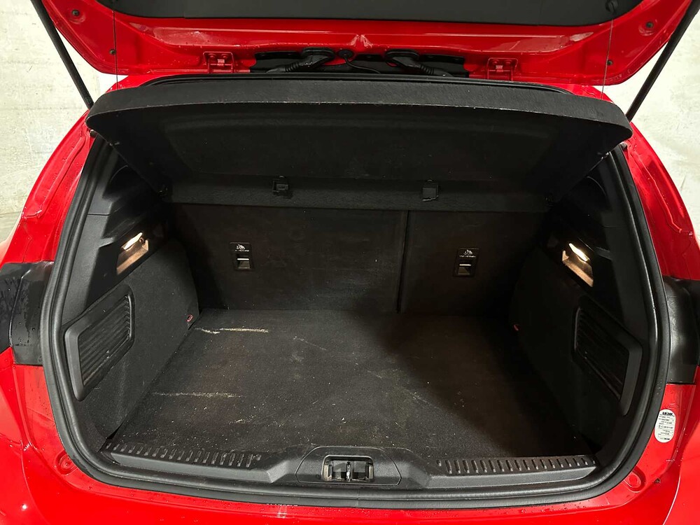Ford Focus 1.0 EcoBoost ST Line Business 125pk 2019 (Origineel-NL), XL-326-L