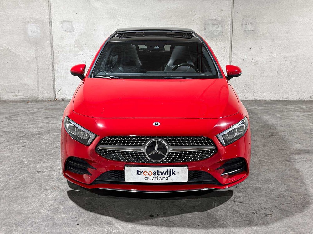 Mercedes-Benz A180 d Business Solution AMG 116pk 2018 (Origineel-NL) A-klasse, SR-559-F