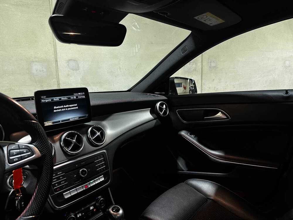 Mercedes-Benz CLA200 d Business Solution AMG 136pk 2016 CLA-Klasse