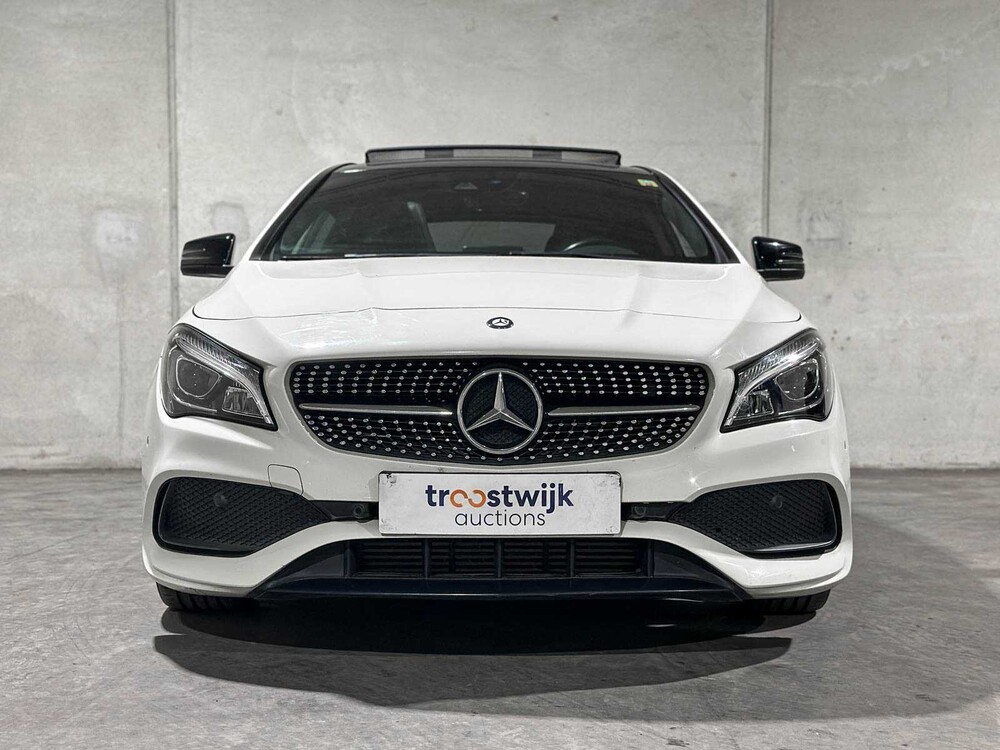 Mercedes-Benz CLA200 d Business Solution AMG 136pk 2016 CLA-Klasse