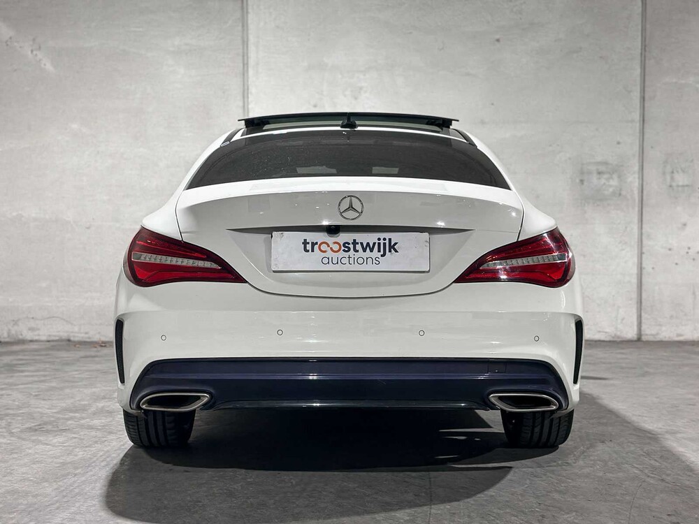 Mercedes-Benz CLA200 d Business Solution AMG 136pk 2016 CLA-Klasse