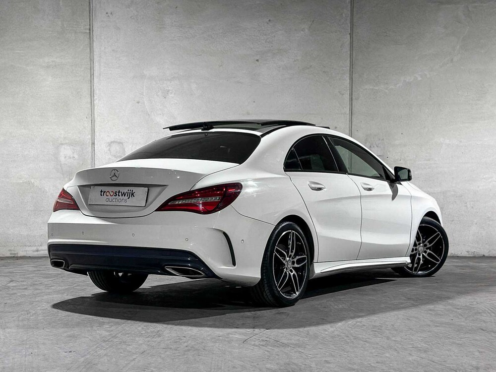 Mercedes-Benz CLA200 d Business Solution AMG 136pk 2016 CLA-Klasse
