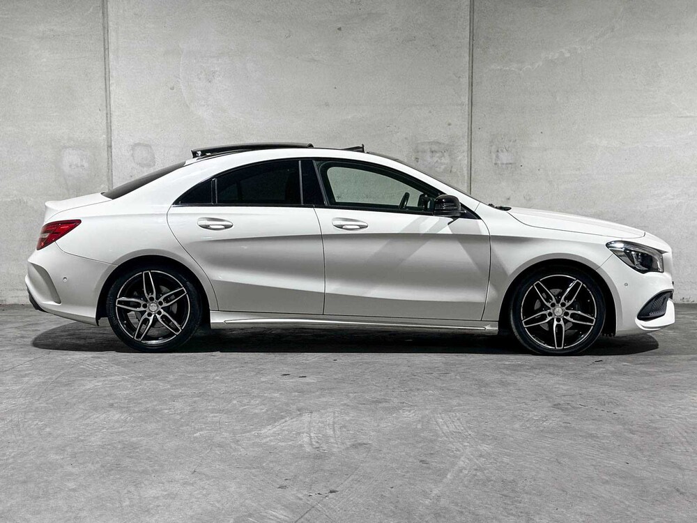 Mercedes-Benz CLA200 d Business Solution AMG 136pk 2016 CLA-Klasse