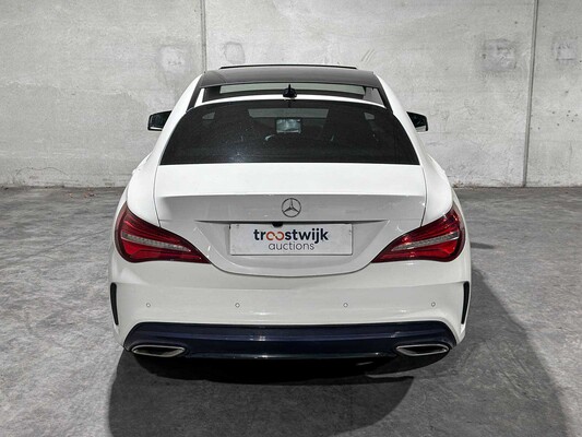 Mercedes-Benz CLA200 d Business Solution AMG 136pk 2016 CLA-Klasse