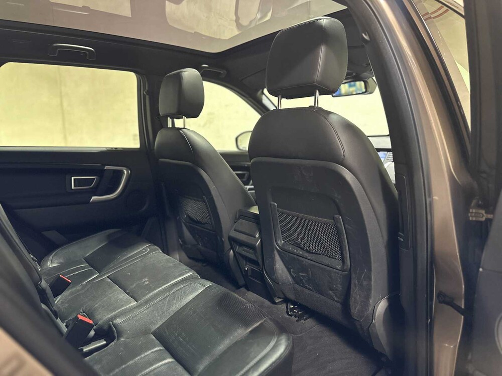 Land Rover Discovery Sport 2.0 TD4 Urban Series SE Dynamic 150pk 2017 (Origineel-NL), NP-393-R