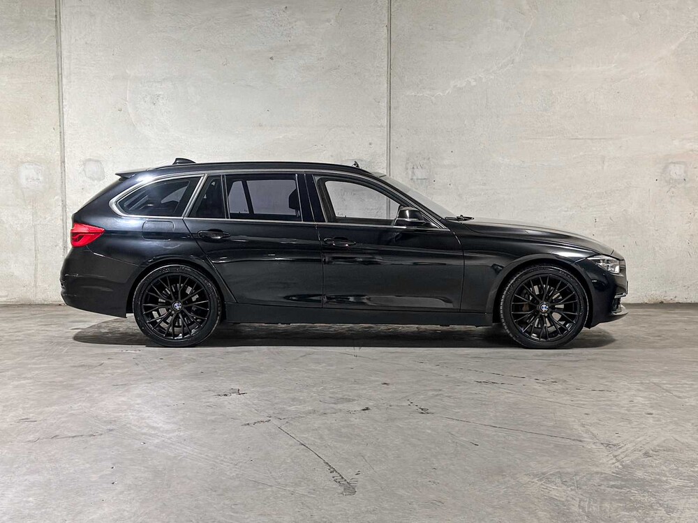 BMW 335d xDrive Touring Luxury 313pk 2015 3-serie, TF-222-V