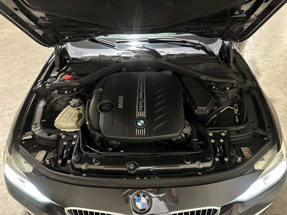 BMW 335d xDrive Touring Luxury 313pk 2015 3-serie, TF-222-V