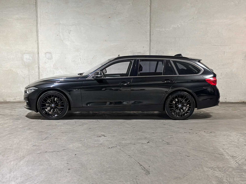 BMW 335d xDrive Touring Luxury 313pk 2015 3-serie, TF-222-V