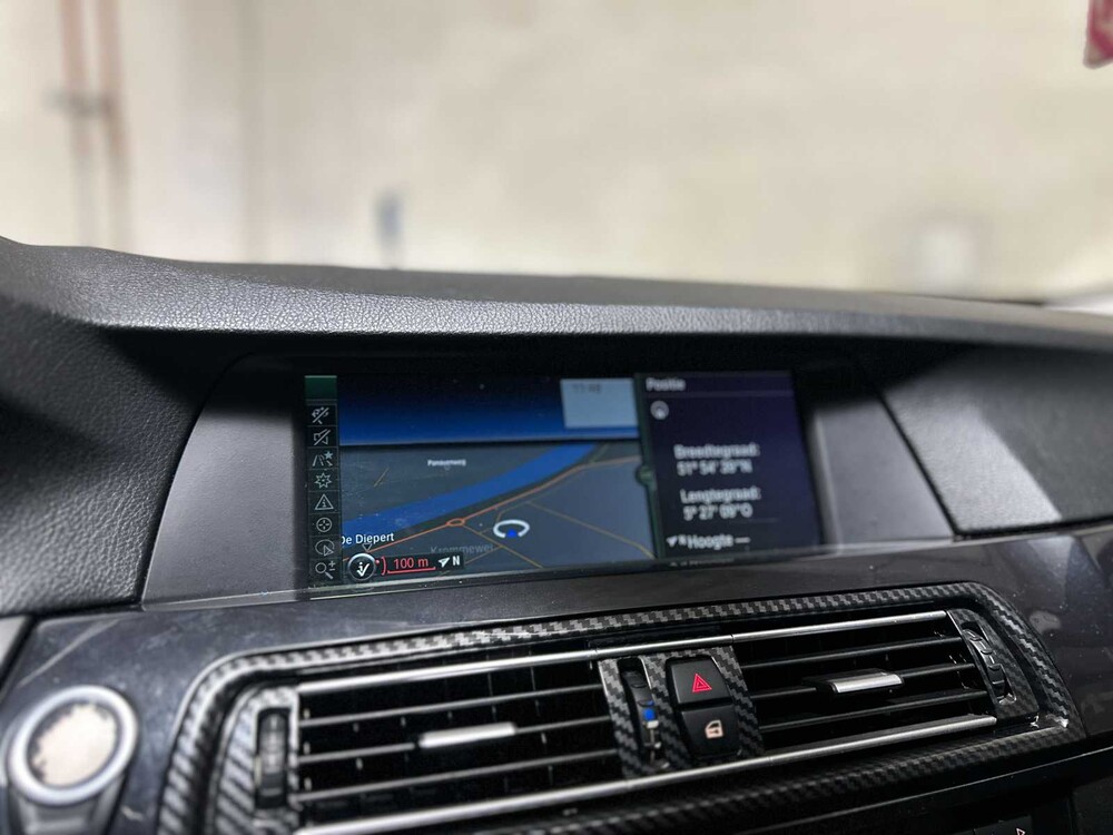 BMW 523i High Executive M sport 204pk 2011 5-serie (Origineel-NL), 73-PJN-3