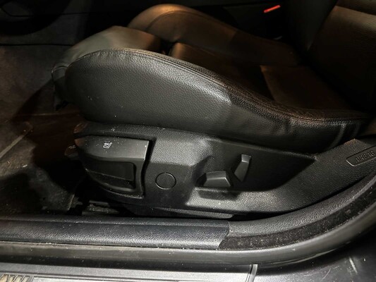 BMW 523i High Executive M sport 204pk 2011 5-serie (Origineel-NL), 73-PJN-3