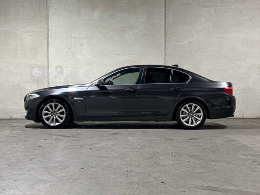 BMW 523i High Executive M sport 204pk 2011 5-serie (Origineel-NL), 73-PJN-3