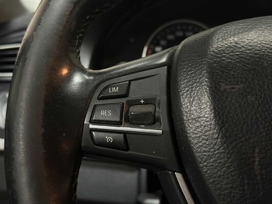 BMW 523i High Executive M sport 204pk 2011 5-serie (Origineel-NL), 73-PJN-3