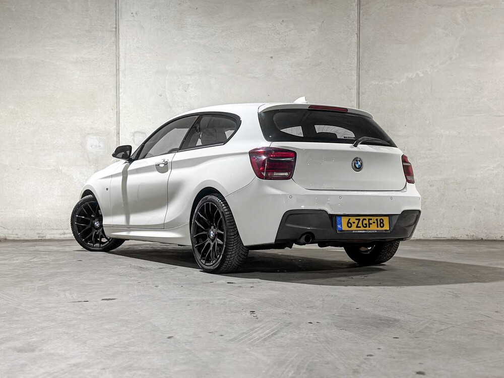 BMW 116i Executive M-sport 136pk 2015 (Origineel-NL) 1-serie, 6-ZGF-18
