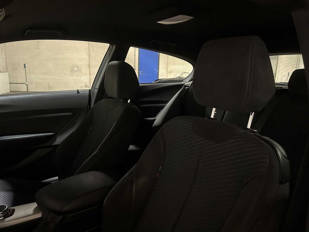 BMW 116i Executive M-sport 136pk 2015 (Origineel-NL) 1-serie, 6-ZGF-18