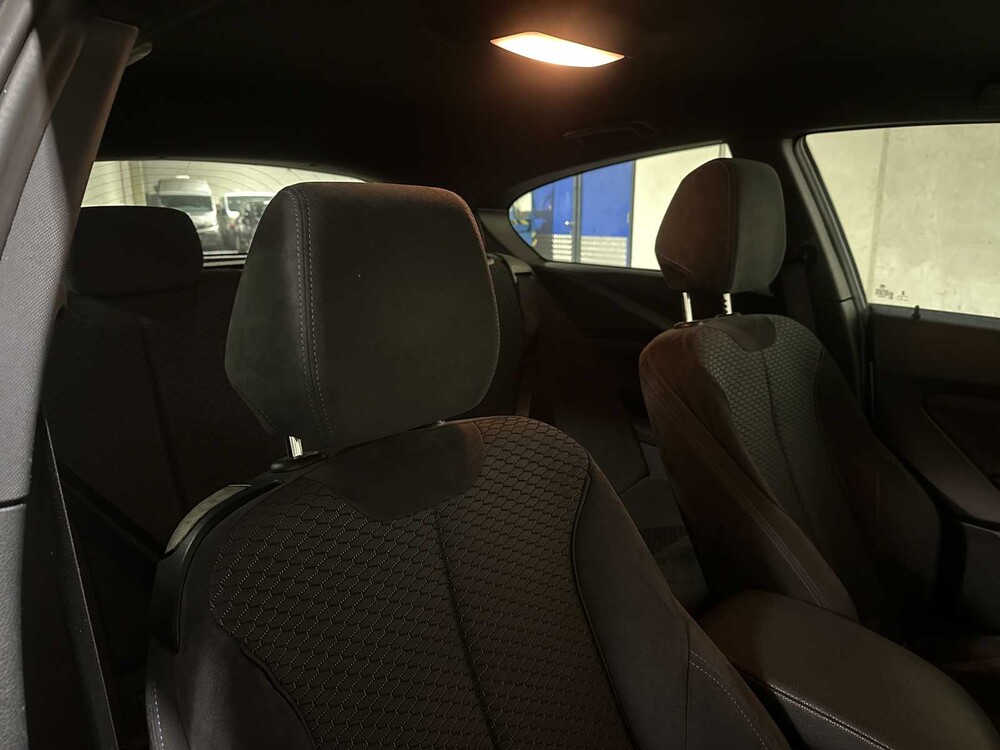 BMW 116i Executive M-sport 136pk 2015 (Origineel-NL) 1-serie, 6-ZGF-18