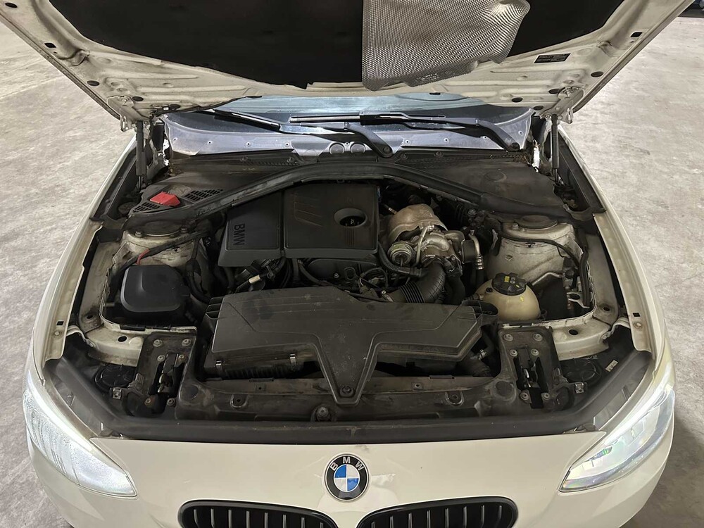 BMW 116i Executive M-sport 136pk 2015 (Origineel-NL) 1-serie, 6-ZGF-18
