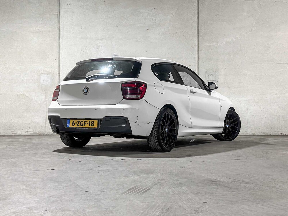 BMW 116i Executive M-sport 136pk 2015 (Origineel-NL) 1-serie, 6-ZGF-18