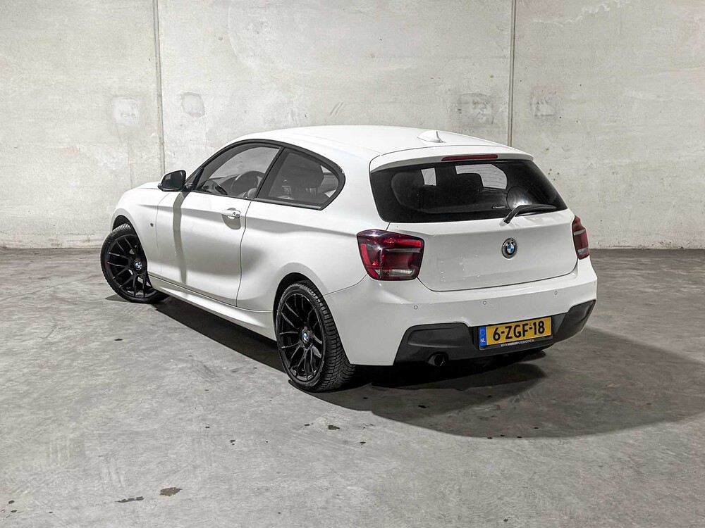 BMW 116i Executive M-sport 136pk 2015 (Origineel-NL) 1-serie, 6-ZGF-18