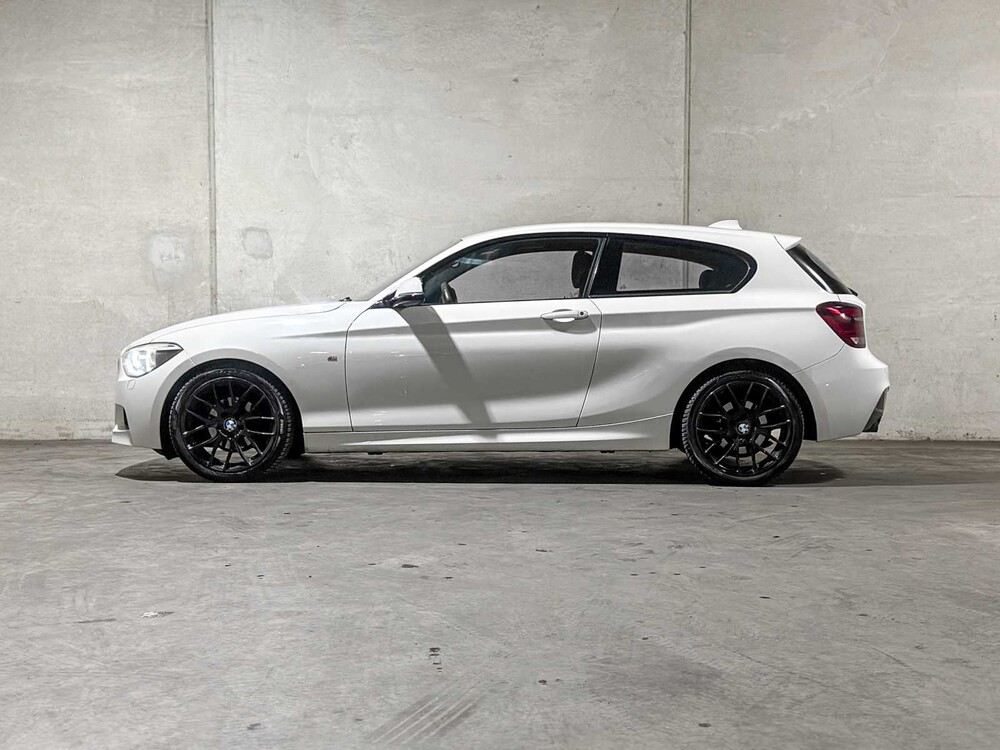 BMW 116i Executive M-sport 136pk 2015 (Origineel-NL) 1-serie, 6-ZGF-18